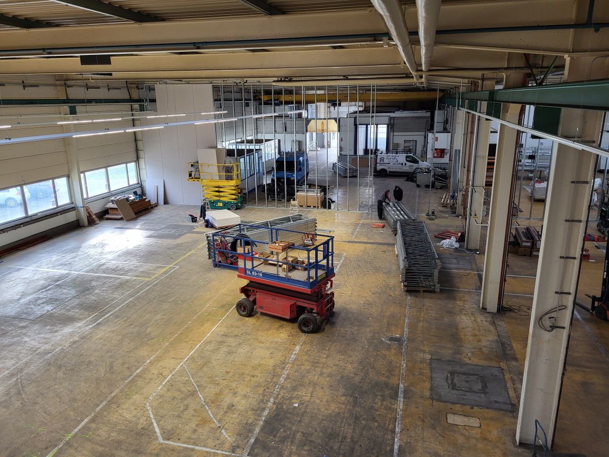 Umbau Lagerhalle in eine Produktionshalle / Elektronikfertigung
